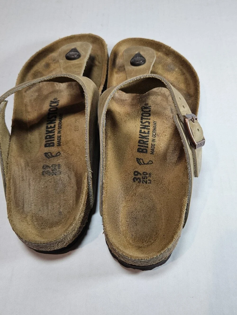 Birkenstock Bohemian Tan Leather Thong Sandals EU 39/US 8 Beachy Comfort Shoe - Picture 4 of 8